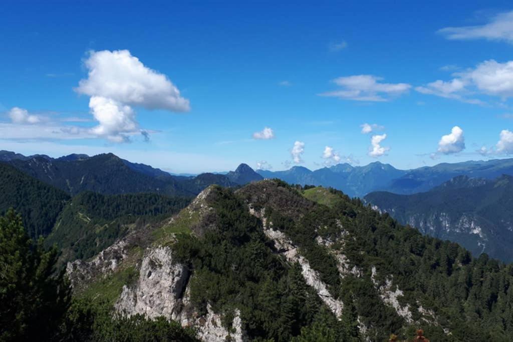 Apartamento La Mansarda Di Rossella Pieve Di Ledro Exterior foto
